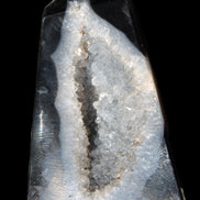 Onyx Agate wand 60*39*9mm 55g in sunlight - Rocks and Things Store