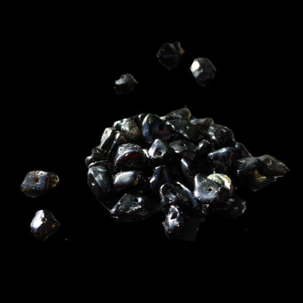 Tiny drilled beads for bracelet/necklace Black and White 10g in sunlight - Rocks and Things Store