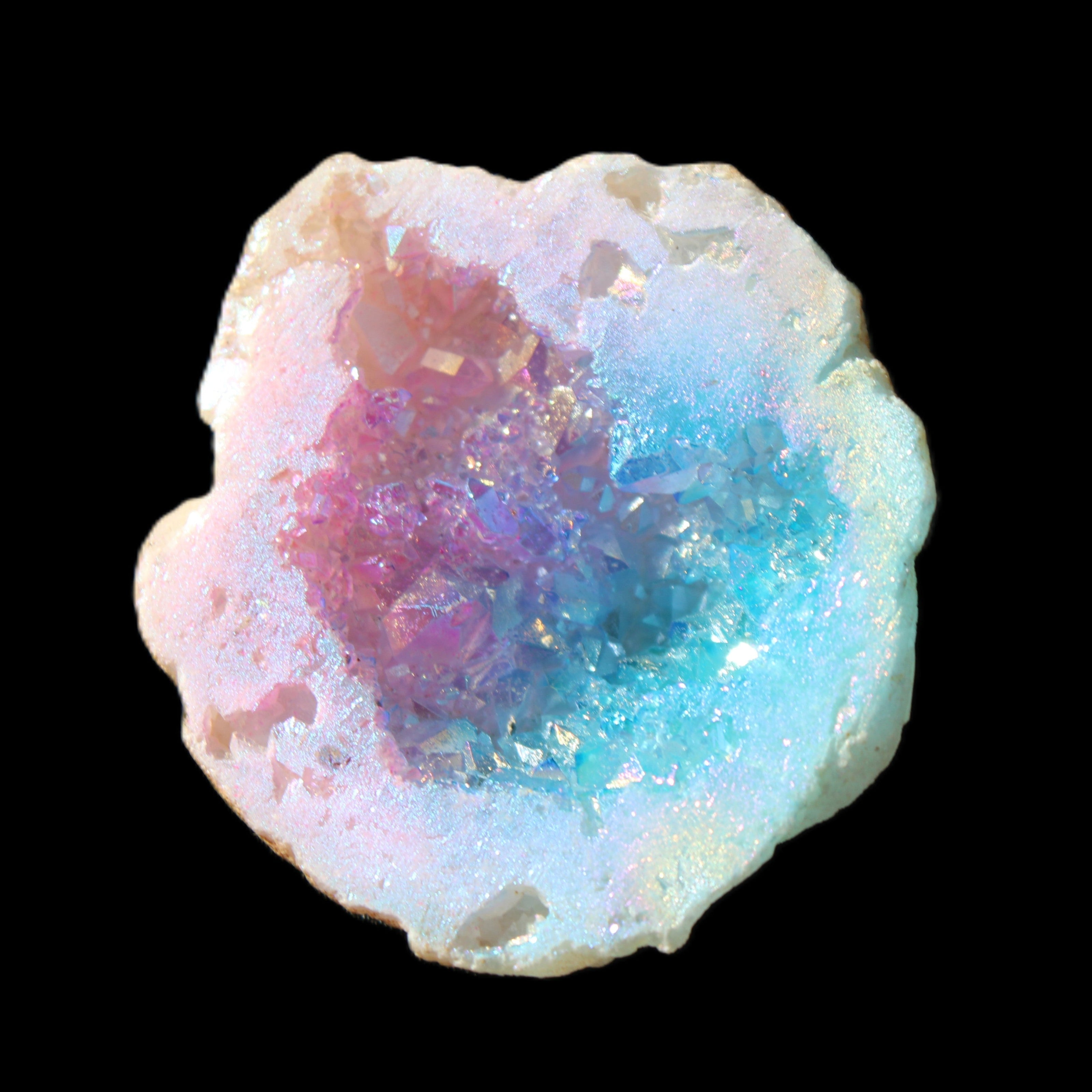 Aura electroplated geode 46mm 33/37g in sunlight - Rocks and Things Store