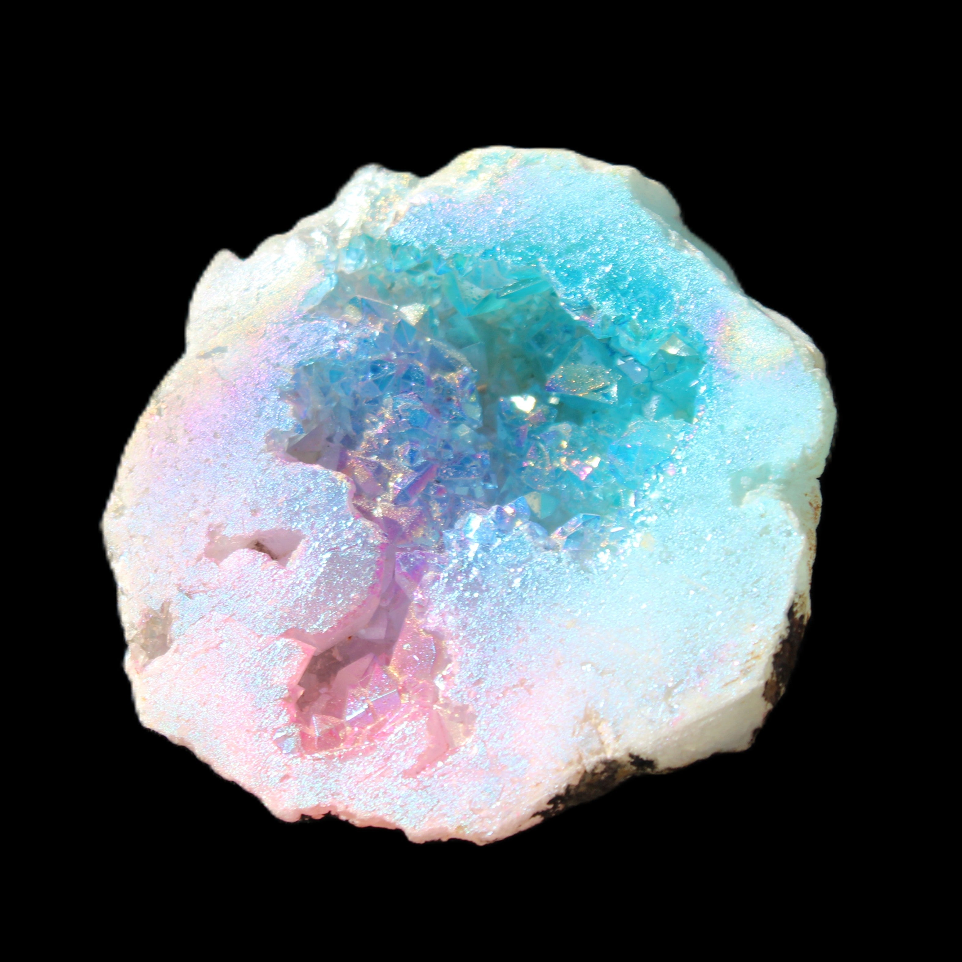 Aura electroplated geode 46mm 33/37g in sunlight - Rocks and Things Store
