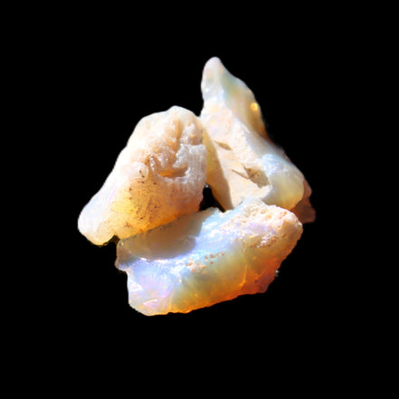 Australian opal 11/15/16mm 15ct 2.9g in bright sunlight - Rocks and Things Store