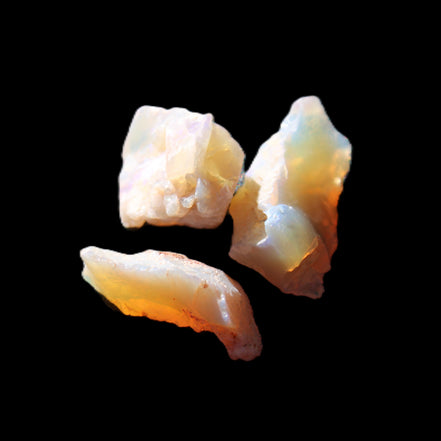 Australian opal 11/15/16mm 15ct 2.9g in bright sunlight - Rocks and Things Store