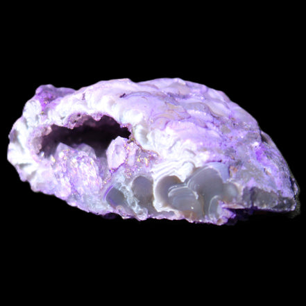 Violet dyed Agate geode 47*30*20mm 31g in sunlight - Rocks and Things Store