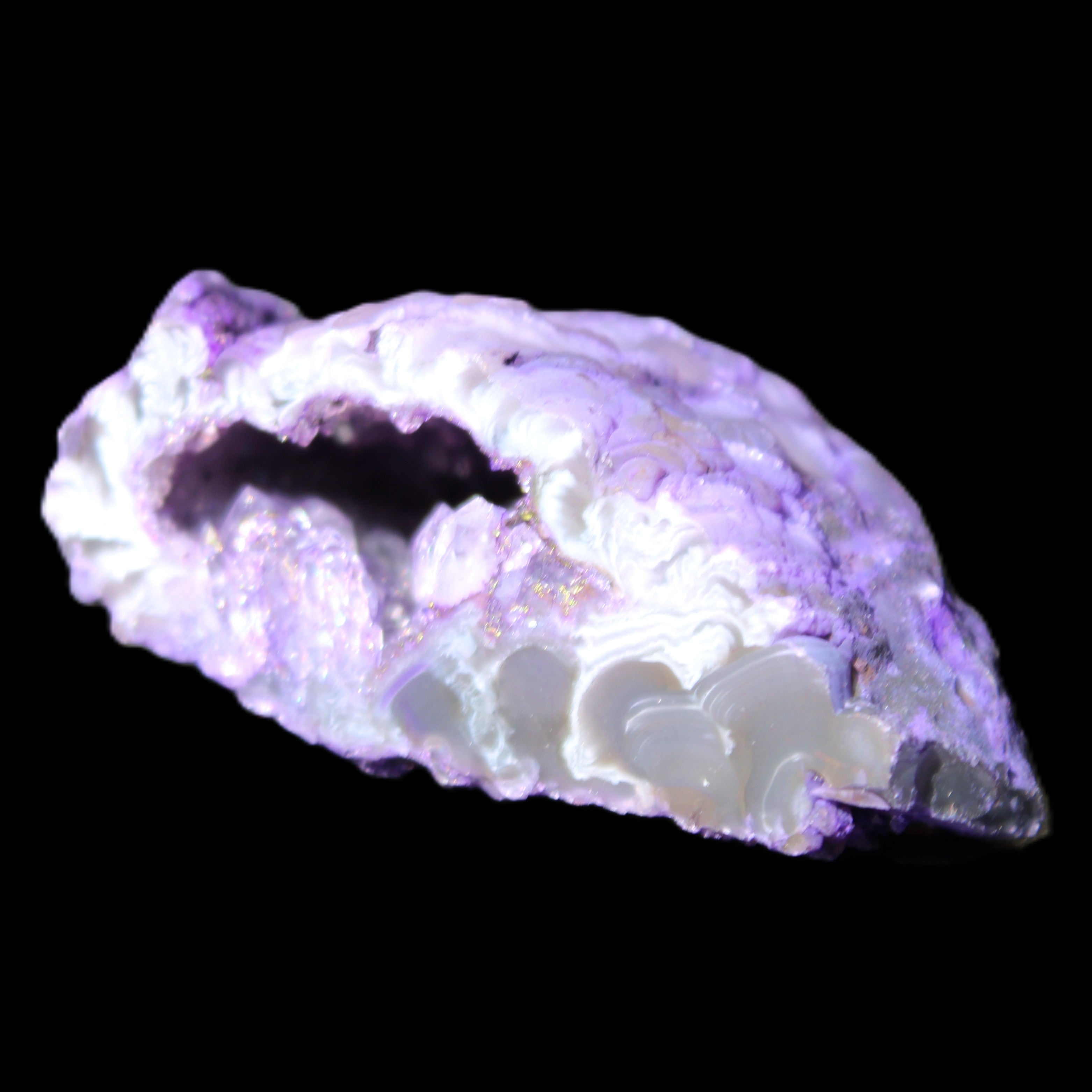 Violet dyed Agate geode 47*30*20mm 31g in sunlight - Rocks and Things Store