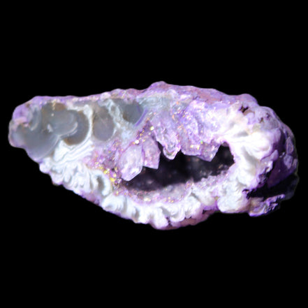 Violet dyed Agate geode 47*30*20mm 31g in sunlight - Rocks and Things Store