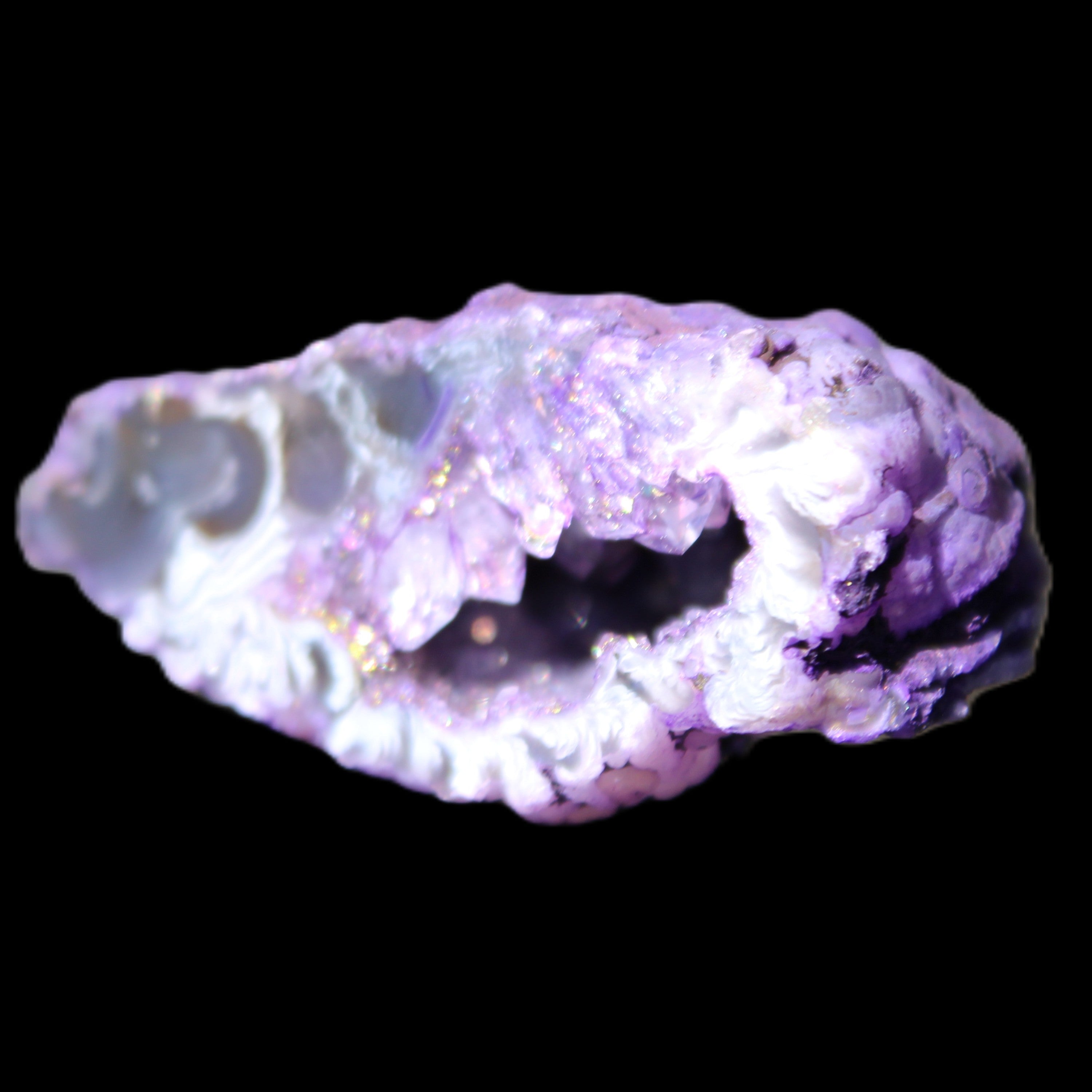 Violet dyed Agate geode 47*30*20mm 31g in sunlight - Rocks and Things Store