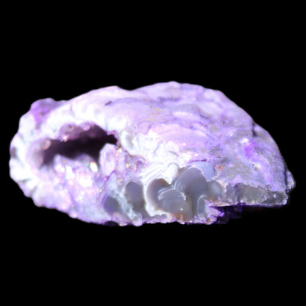 Violet dyed Agate geode 47*30*20mm 31g in sunlight - Rocks and Things Store