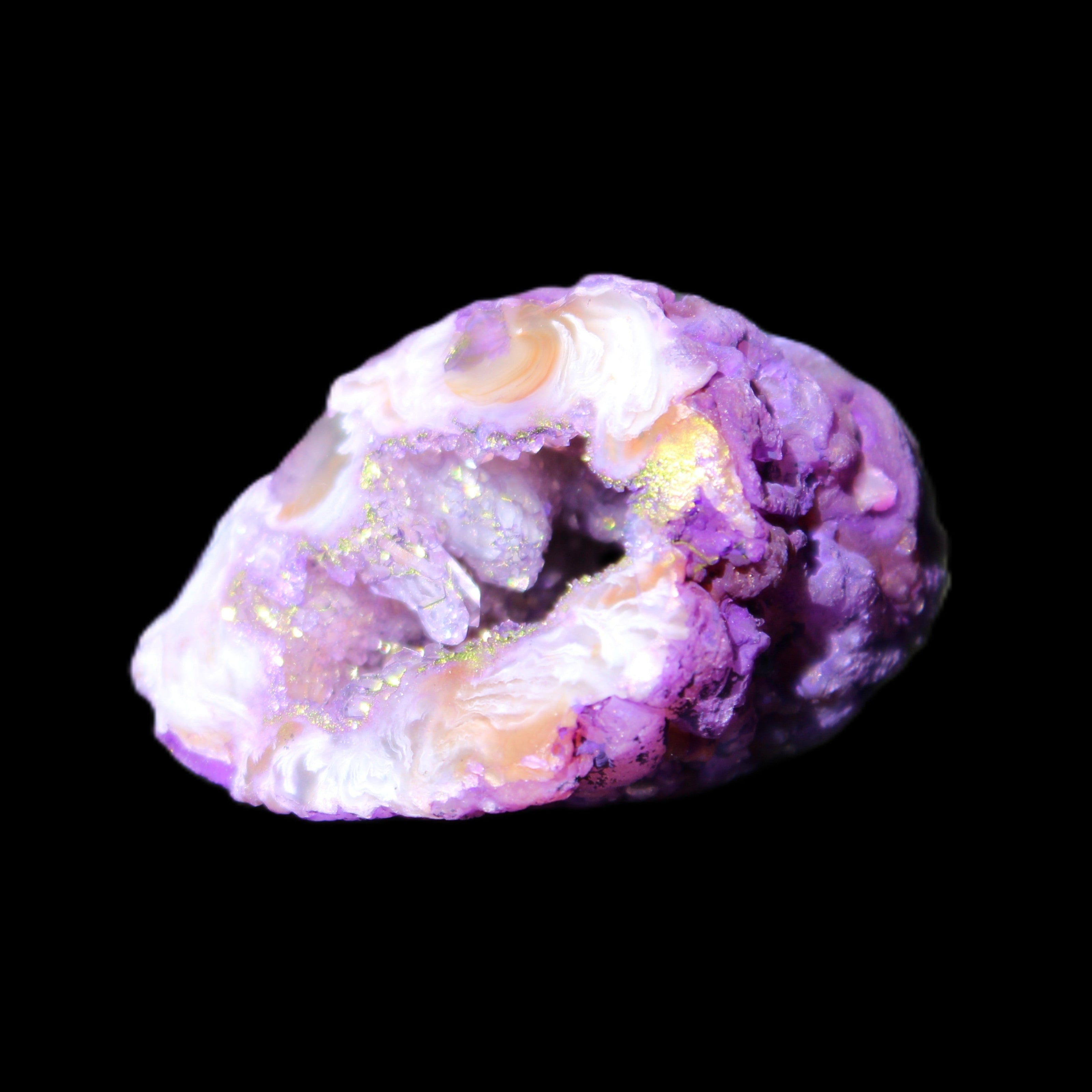 Violet dyed Agate geode 33*39*23mm 28g in sunlight - Rocks and Things Store