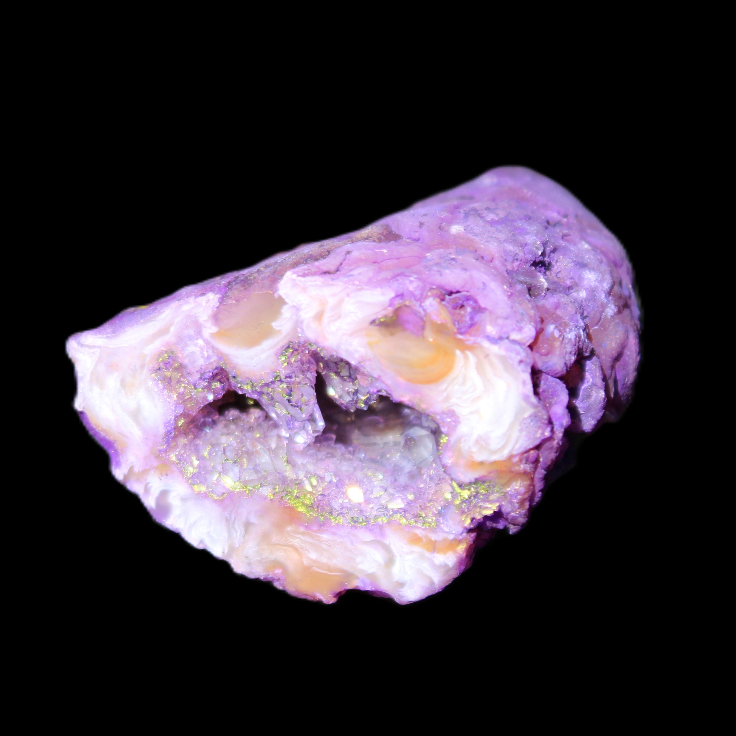 Violet dyed Agate geode 33*39*23mm 28g in sunlight - Rocks and Things Store