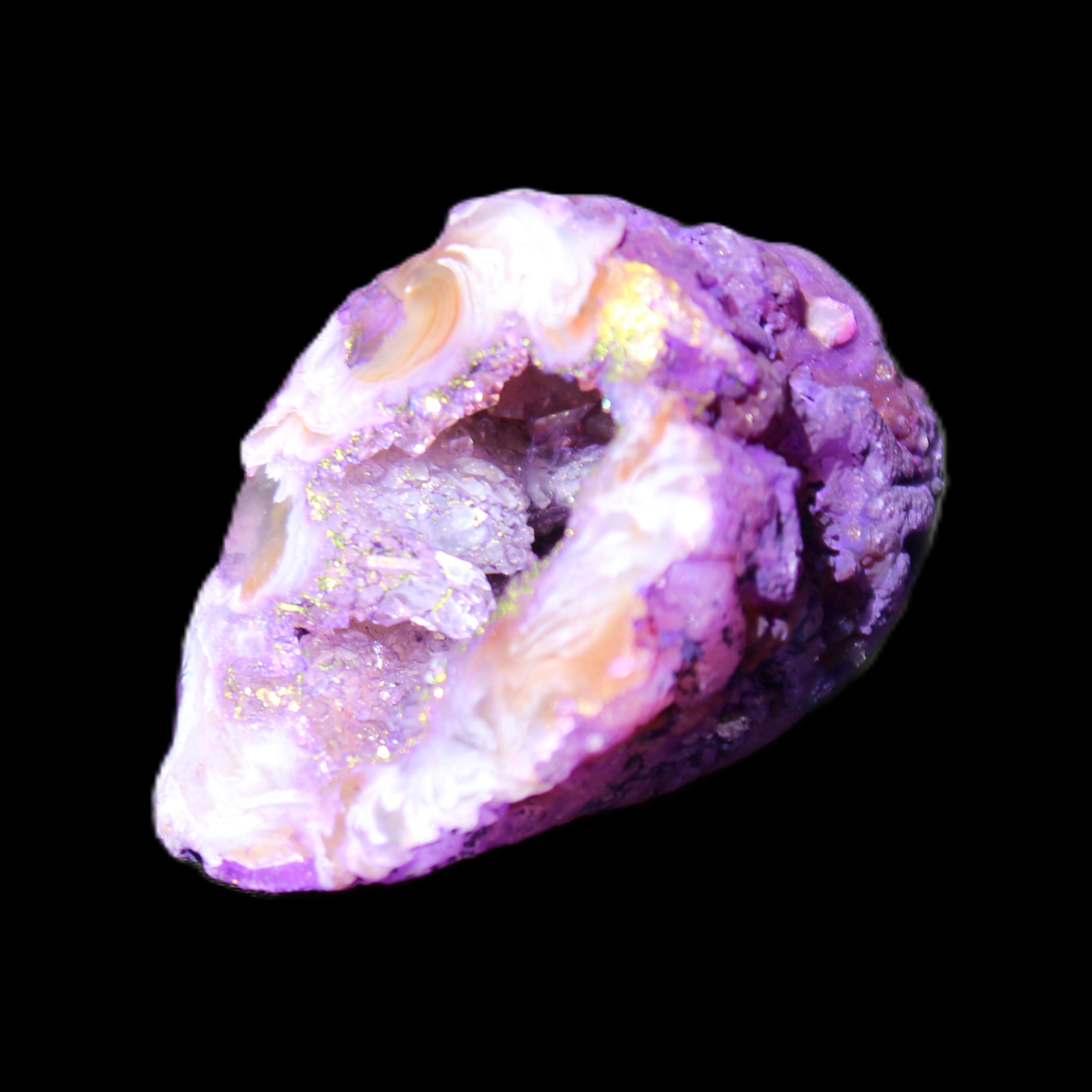Violet dyed Agate geode 33*39*23mm 28g in sunlight - Rocks and Things Store