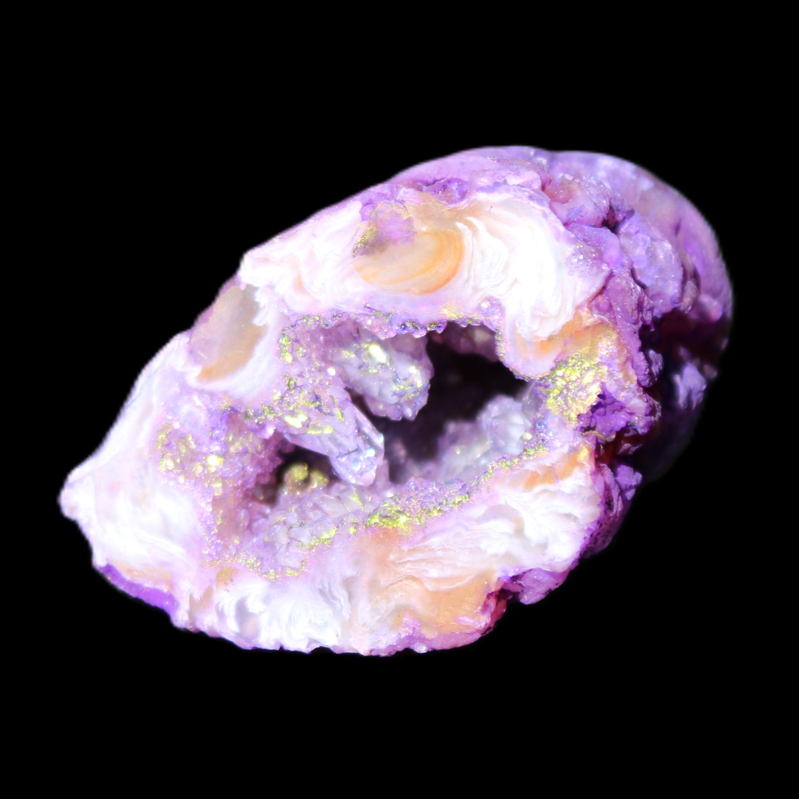 Violet dyed Agate geode 33*39*23mm 28g in sunlight - Rocks and Things Store