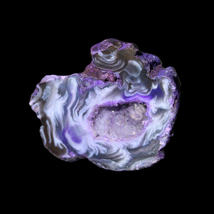 Violet dyed Agate geode 37*30*18mm 24g in sunlight - Rocks and Things Store
