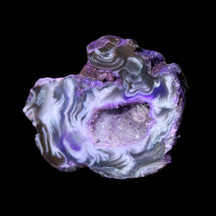 Violet dyed Agate geode 37*30*18mm 24g in sunlight - Rocks and Things Store