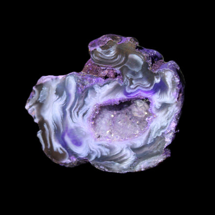 Violet dyed Agate geode 37*30*18mm 24g in sunlight - Rocks and Things Store