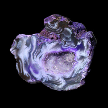 Violet dyed Agate geode 37*30*18mm 24g in sunlight - Rocks and Things Store