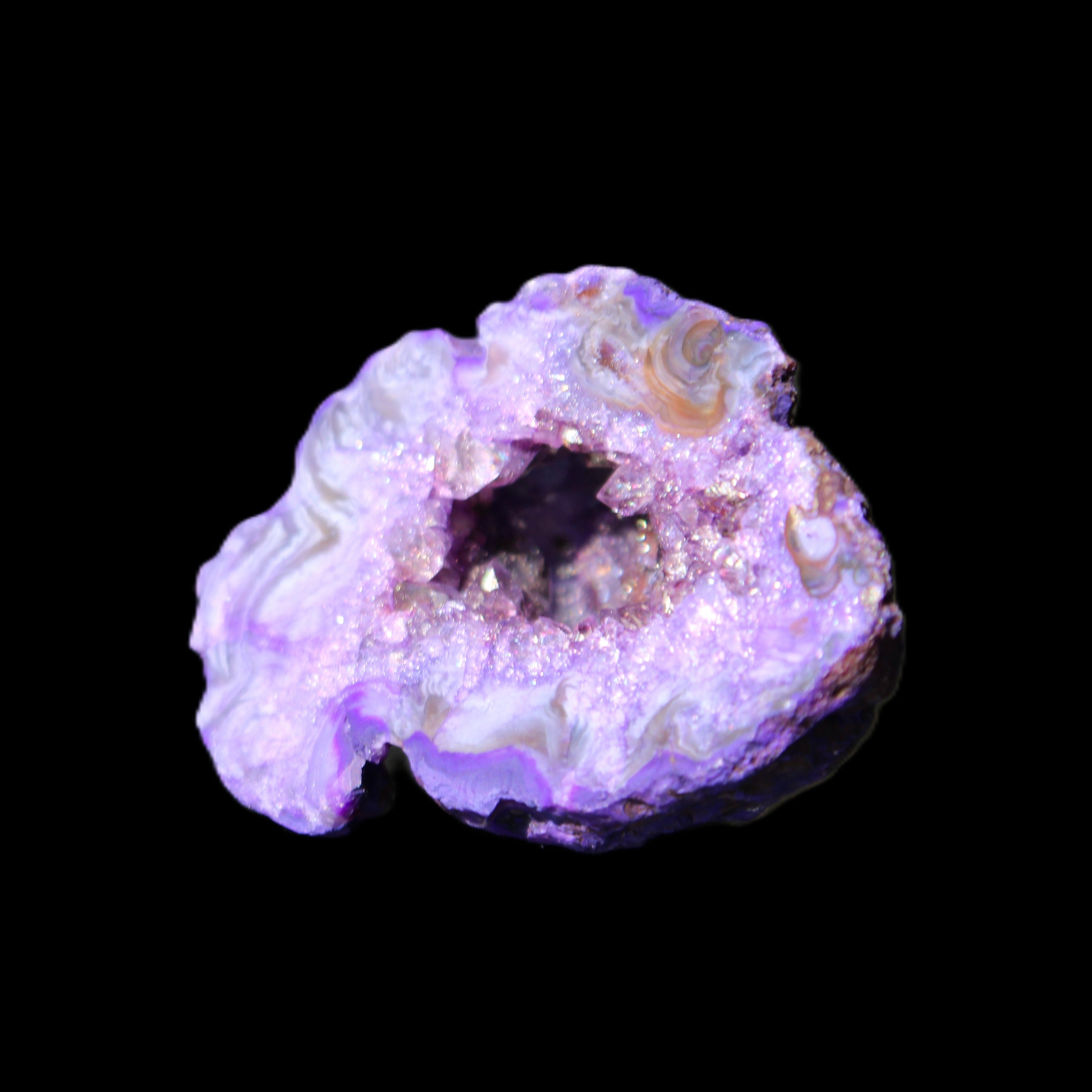 Violet dyed Agate geode 45*34*27mm 34g in sunlight - Rocks and Things Store