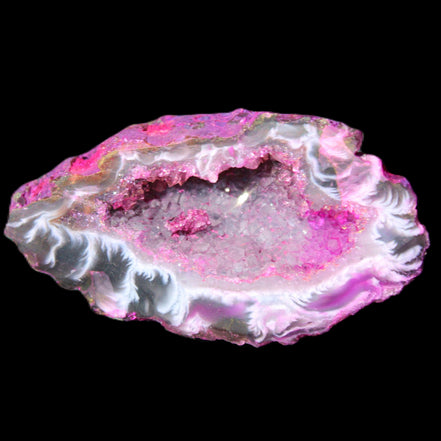 Magenta dyed Agate geode 49*21*15mm 21g in sunlight - Rocks and Things Store