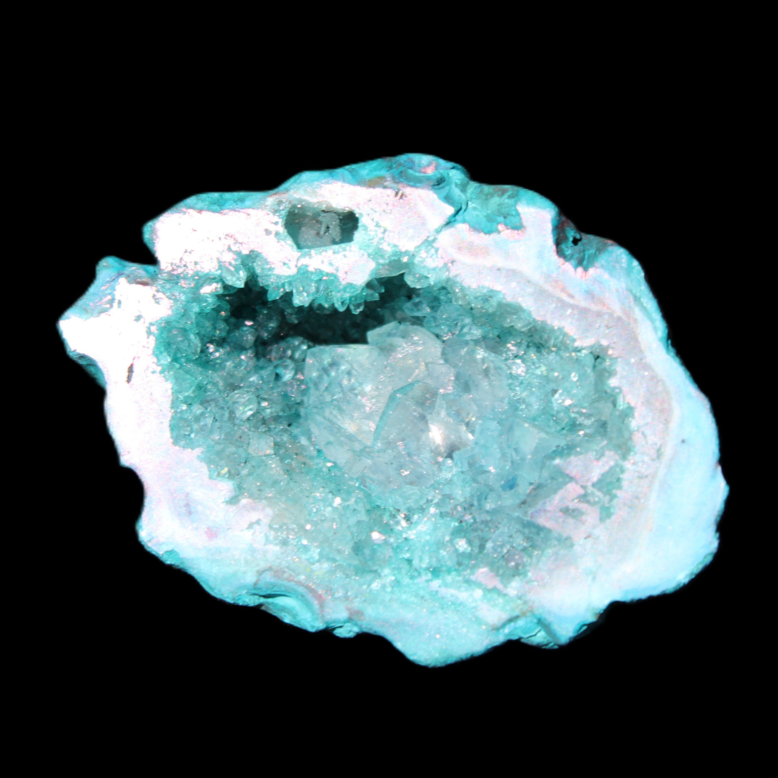 Green dyed Agate geode 48*36*30mm 33g in sunlight - Rocks and Things Store