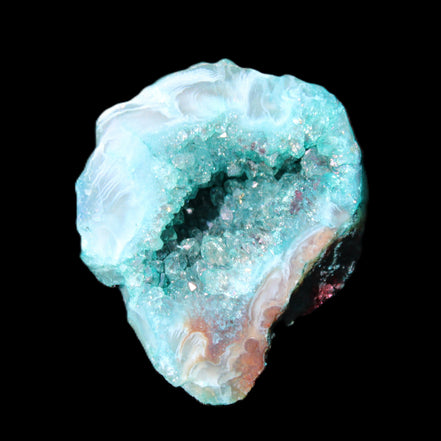 Green dyed Agate geode 44*38*12mm 29g in sunlight - Rocks and Things Store