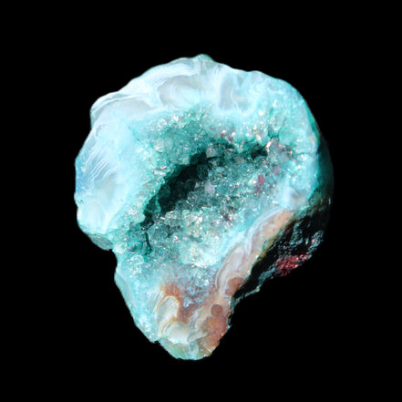 Green dyed Agate geode 44*38*12mm 29g in sunlight - Rocks and Things Store