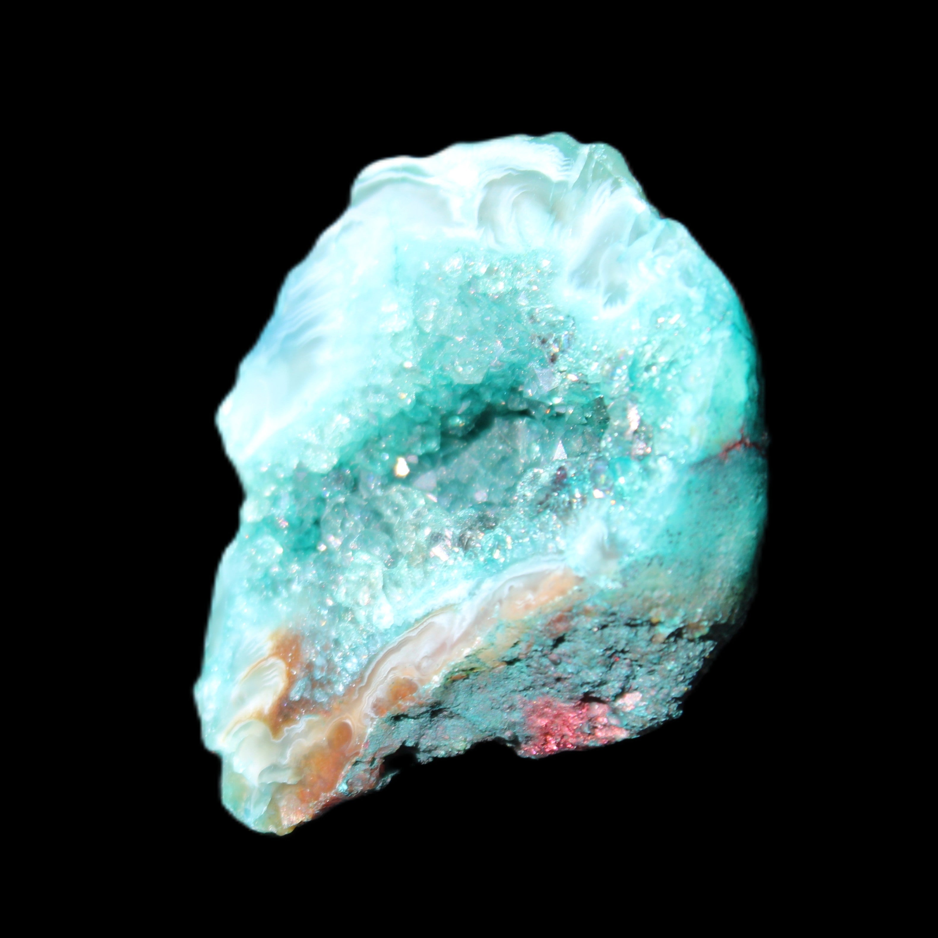 Green dyed Agate geode 44*38*12mm 29g in sunlight - Rocks and Things Store