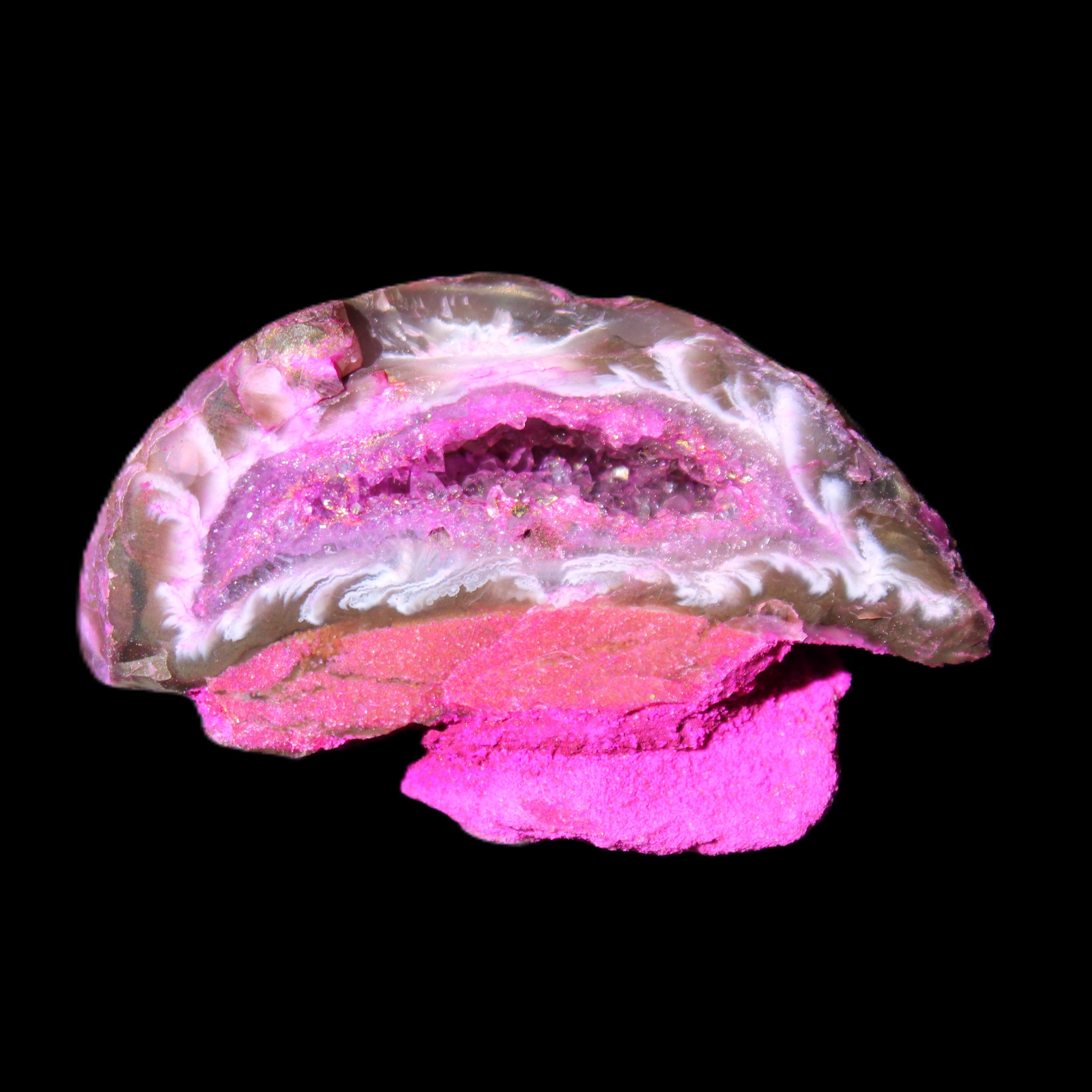 Magenta dyed lumpy Agate geode 46*28*27mm 42g in sunlight - Rocks and Things Store