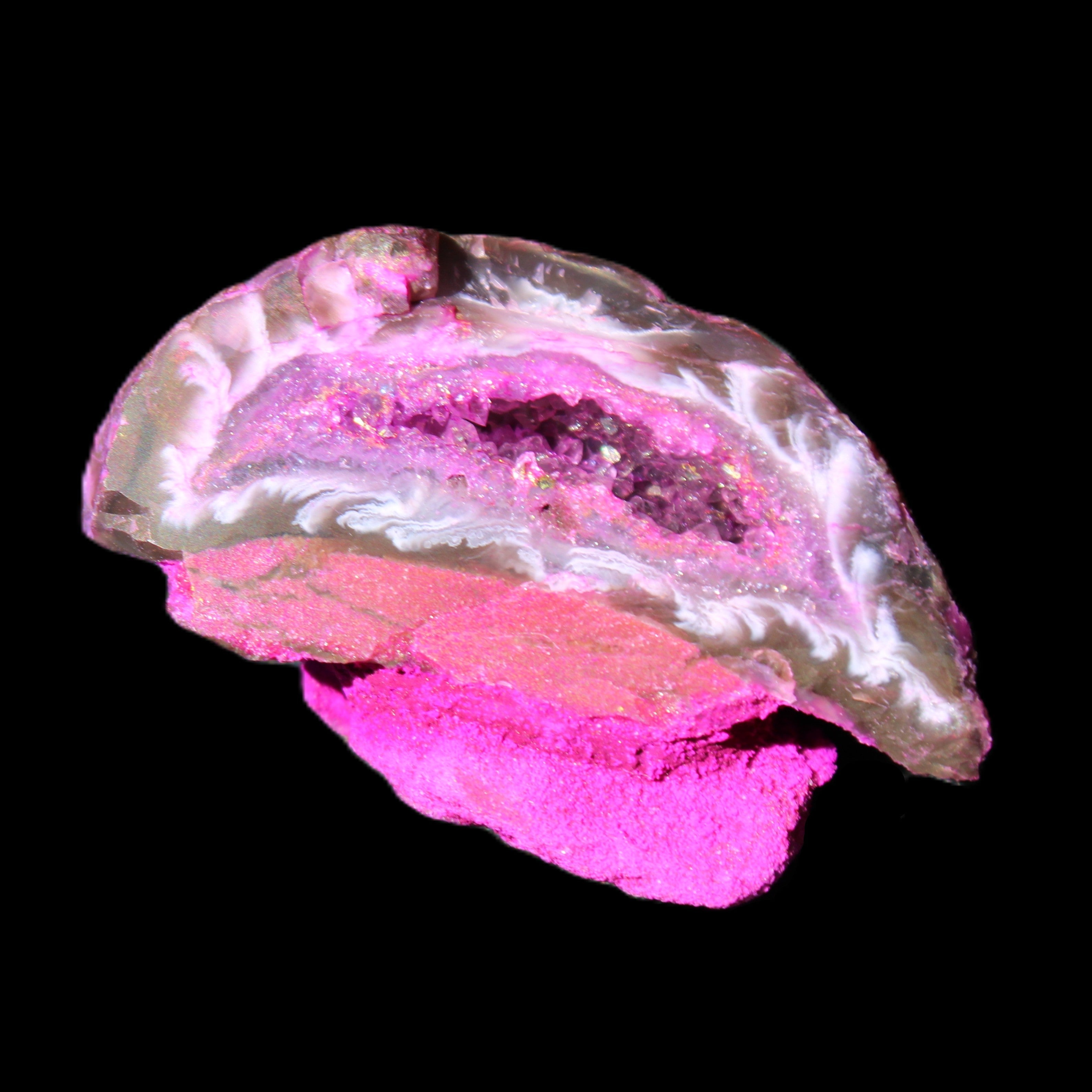 Magenta dyed lumpy Agate geode 46*28*27mm 42g in sunlight - Rocks and Things Store