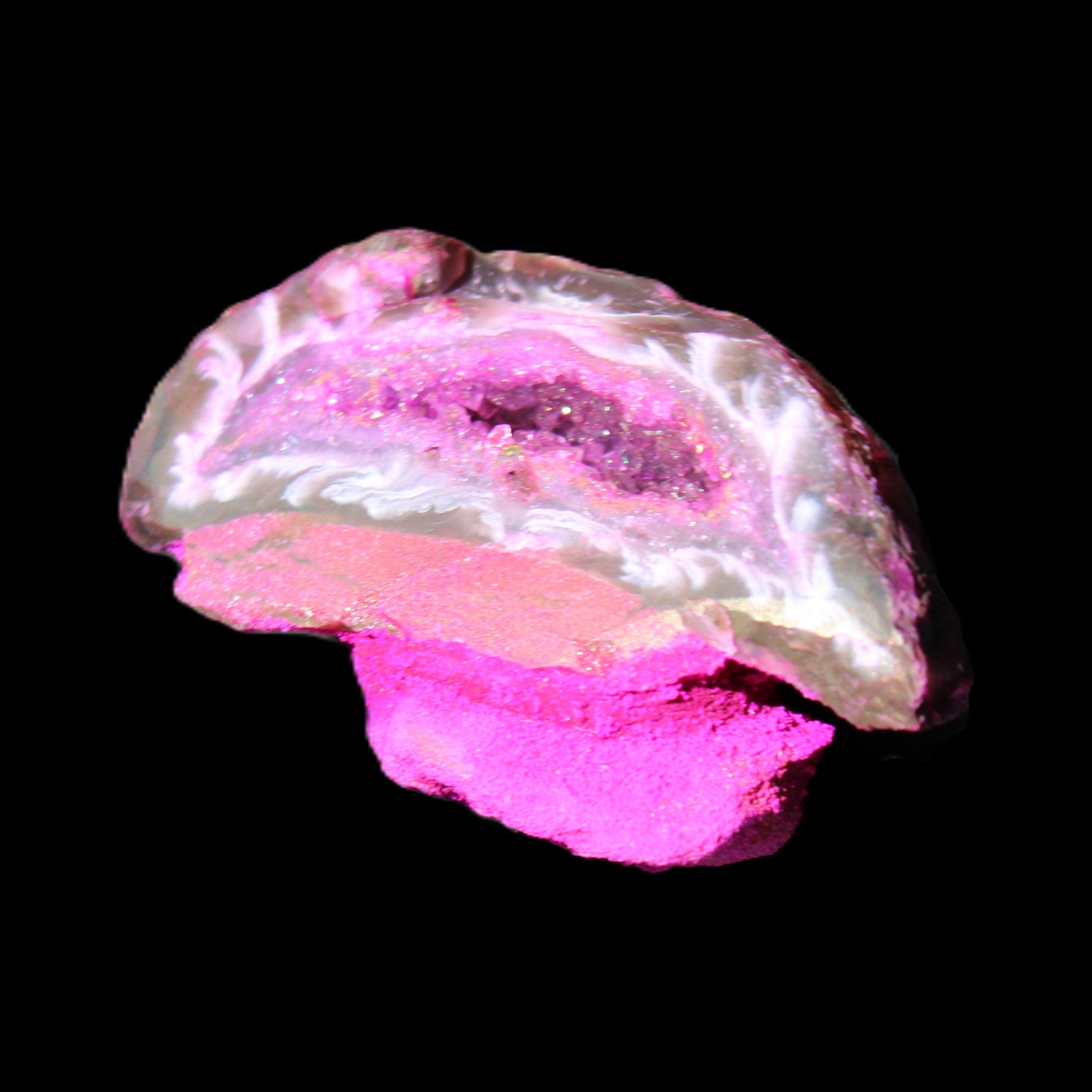 Magenta dyed lumpy Agate geode 46*28*27mm 42g in sunlight - Rocks and Things Store