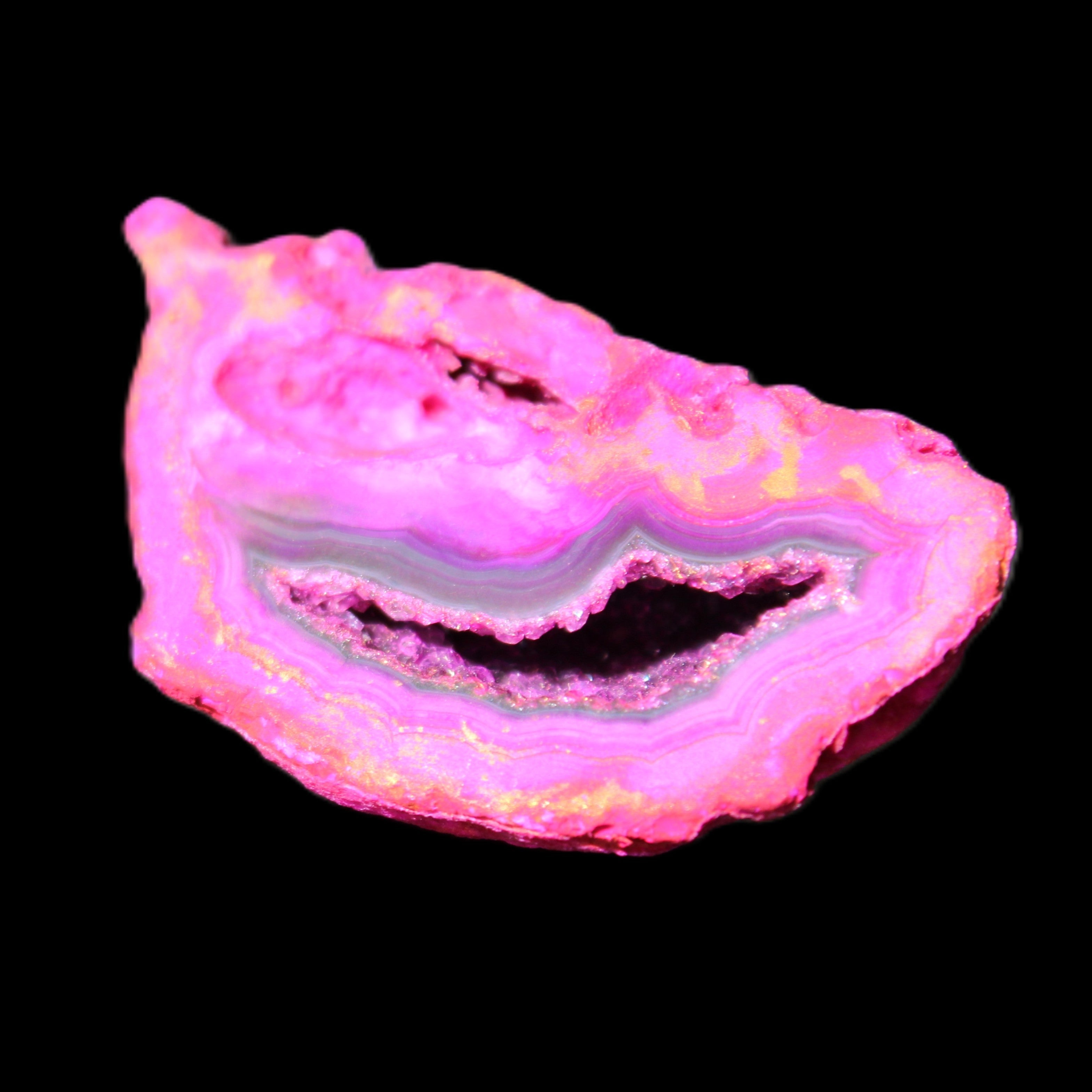 Magenta dyed Agate geode 44*25*18mm 17g in sunlight - Rocks and Things Store