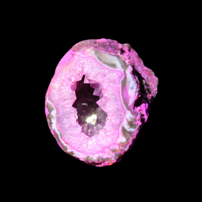 Magenta dyed Agate geode 38*30*40mm 45g in sunlight - Rocks and Things Store