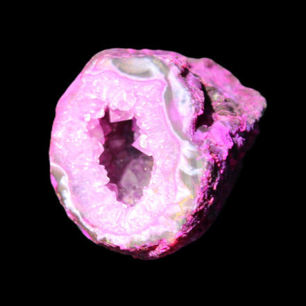 Magenta dyed Agate geode 38*30*40mm 45g in sunlight - Rocks and Things Store