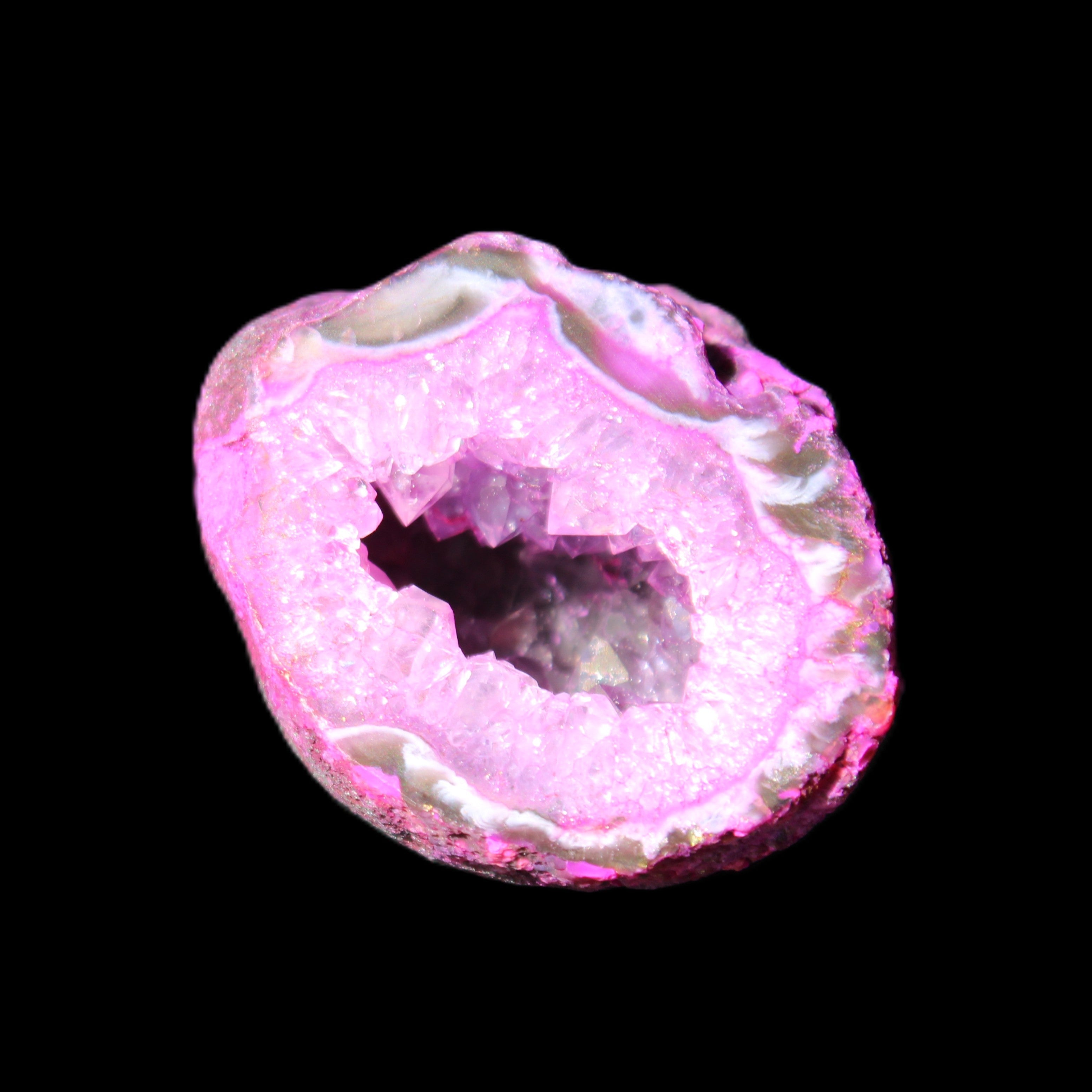 Magenta dyed Agate geode 38*30*40mm 45g in sunlight - Rocks and Things Store