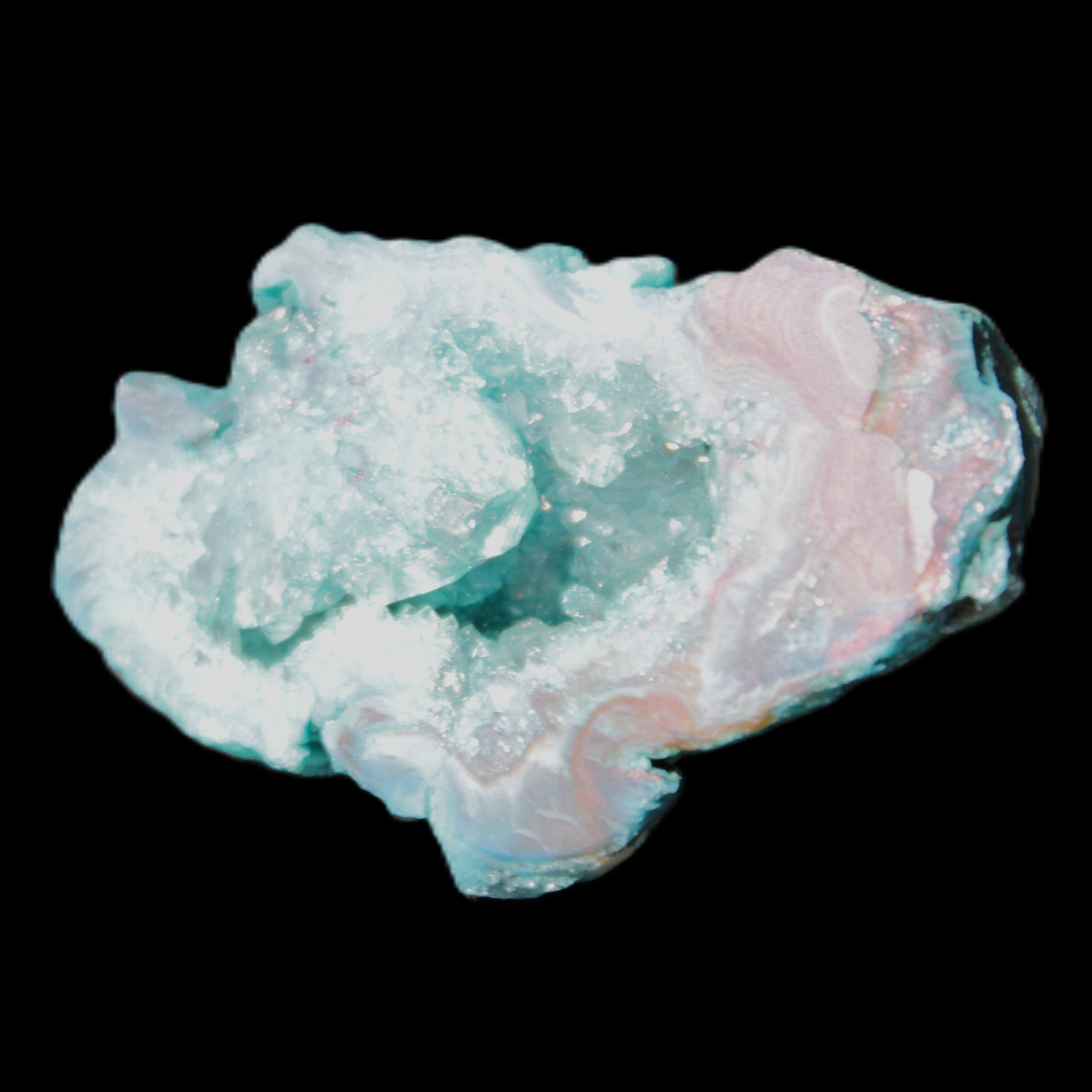 Green dyed Agate geode 44*28*20mm 22g in sunlight - Rocks and Things Store