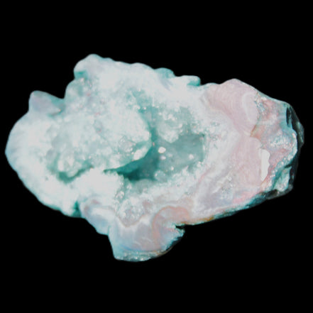 Green dyed Agate geode 44*28*20mm 22g in sunlight - Rocks and Things Store