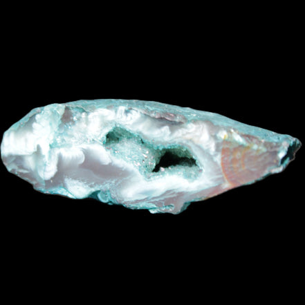 Green dyed Agate geode 45*15*22mm 21g in sunlight - Rocks and Things Store