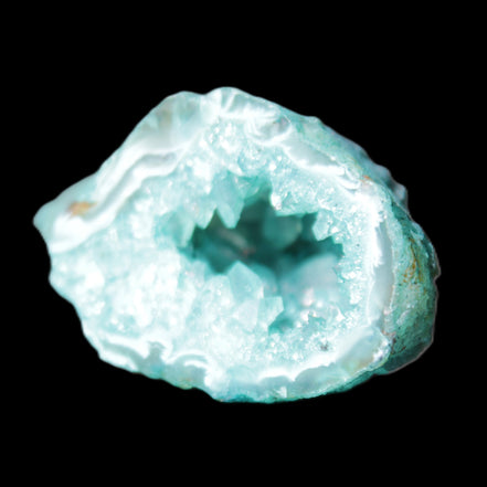 Green dyed Agate geode 50*28*32mm 46g in sunlight - Rocks and Things Store