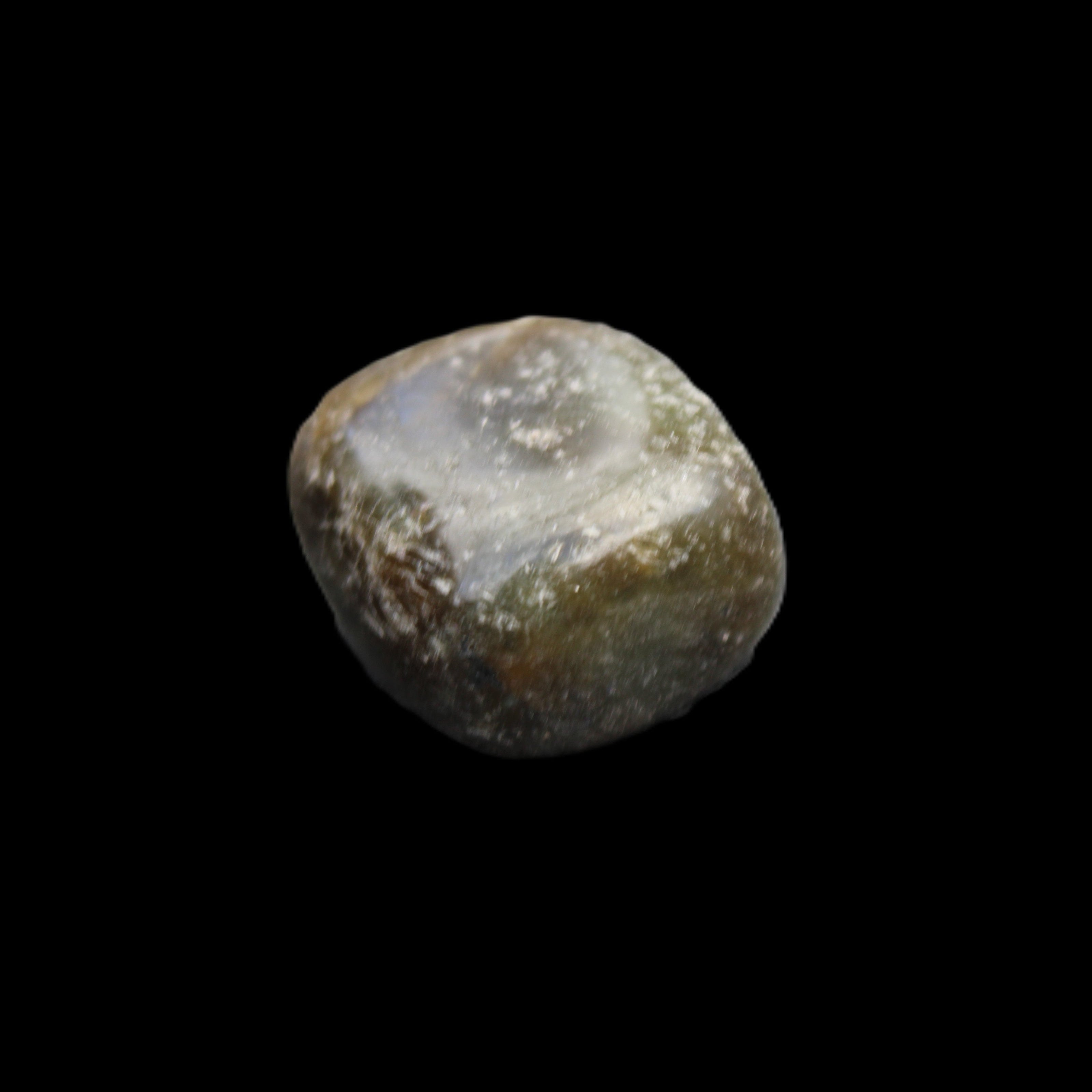 Labradorite tumbled stone 10-20g in sunlight - Rocks and Things Store