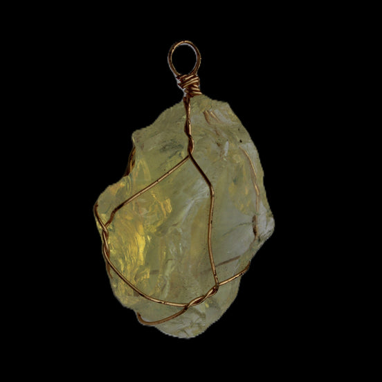 Citrine wire-wrap pendant 28*19*38mm 11.7g in sunlight - Rocks and Things Store