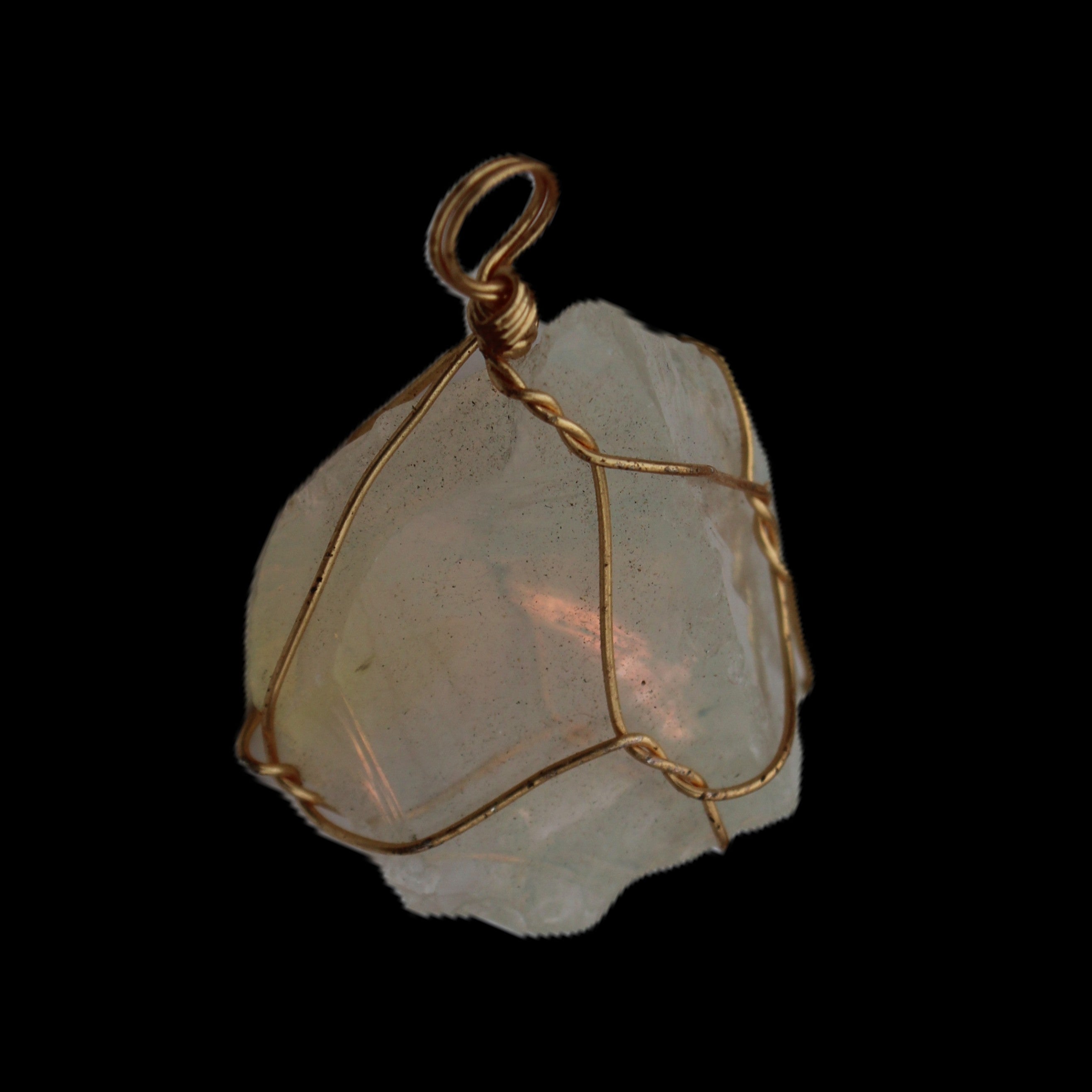 Citrine wire-wrap pendant 28*19*38mm 11.7g in sunlight - Rocks and Things Store