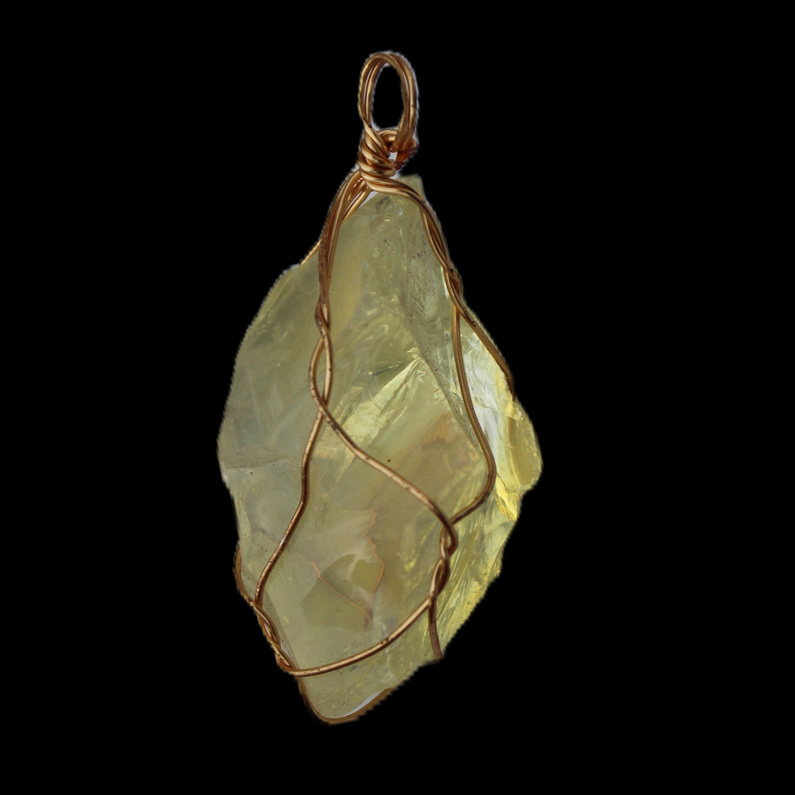 Citrine wire-wrap pendant 28*19*38mm 11.7g in sunlight - Rocks and Things Store