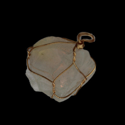 Citrine wire-wrap pendant 28*19*38mm 11.7g in sunlight - Rocks and Things Store