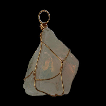 Citrine wire-wrap pendant 28*19*38mm 11.7g in sunlight - Rocks and Things Store