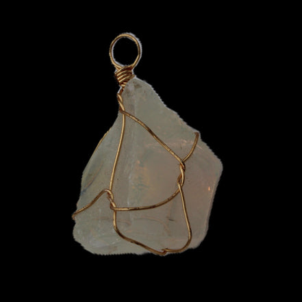 Citrine wire-wrap pendant 28*19*38mm 11.7g in sunlight - Rocks and Things Store