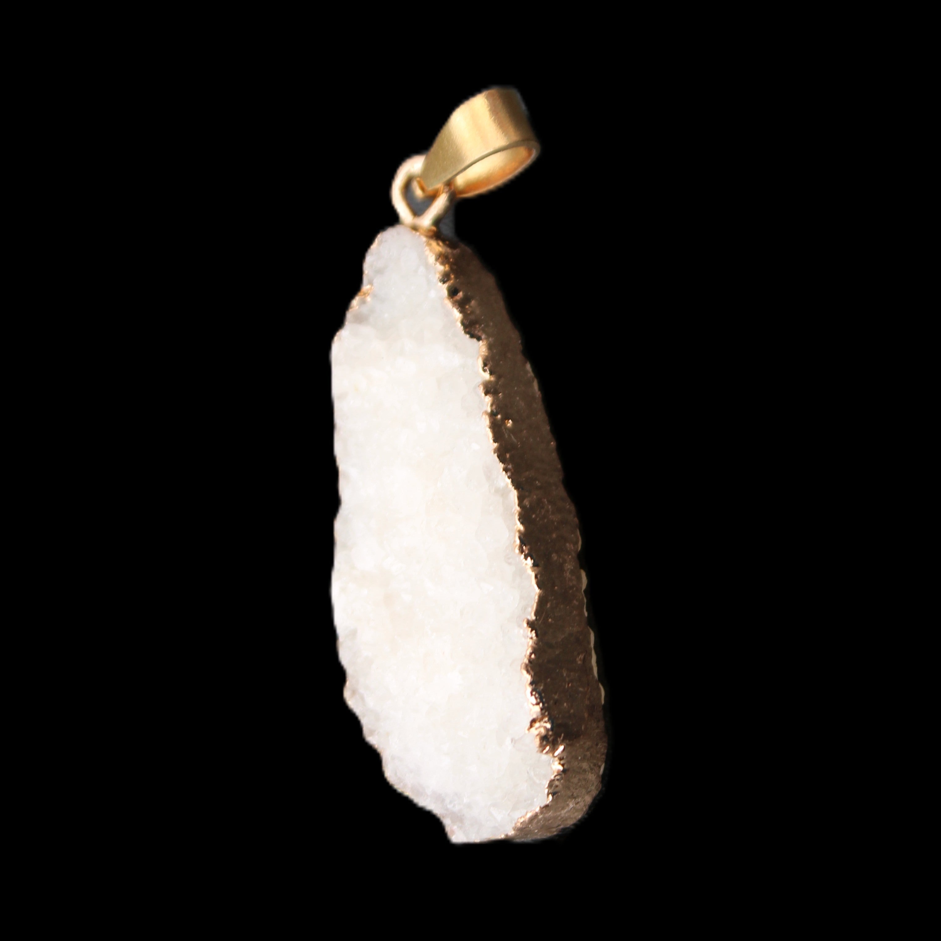Quartz geode pendant 15-36mm 7g