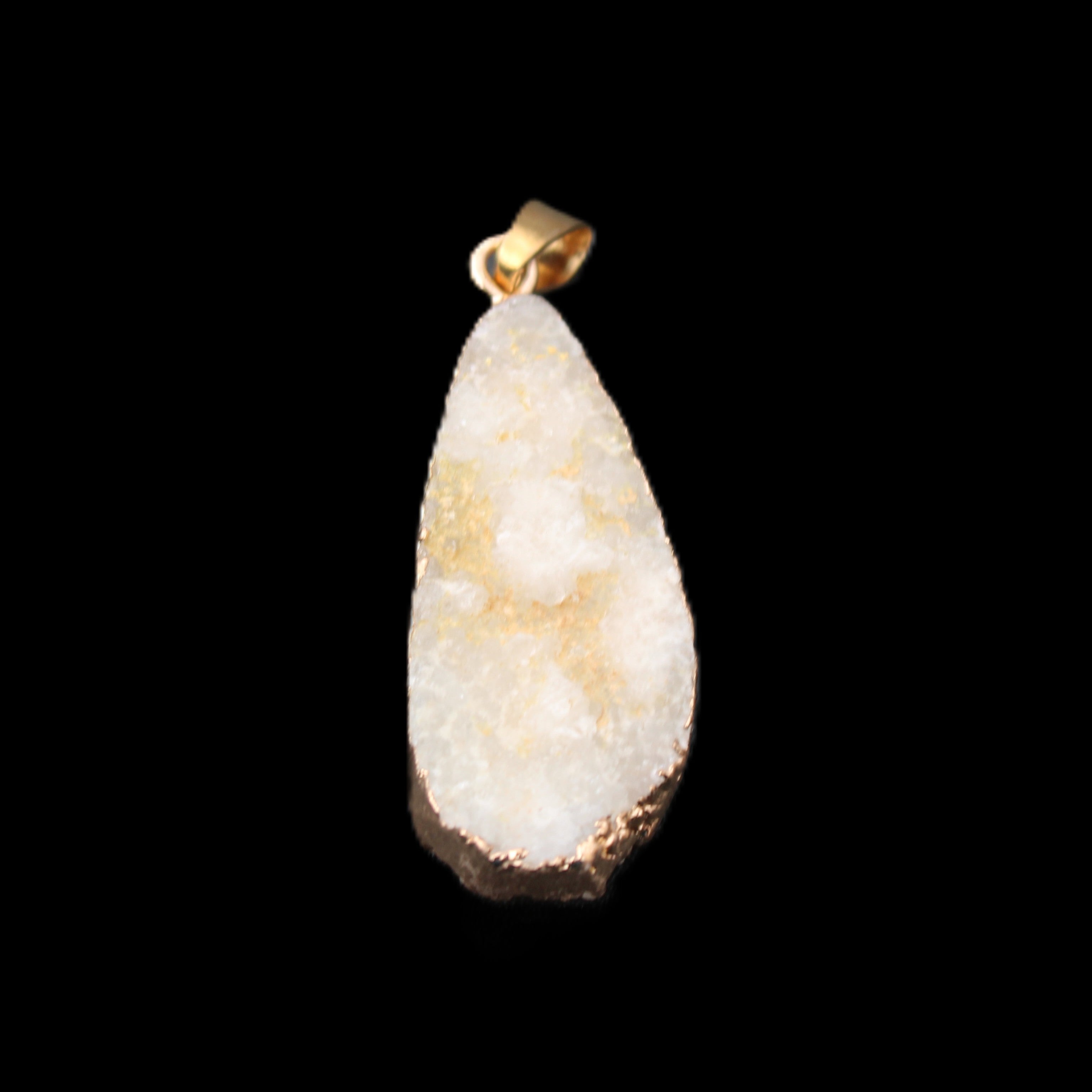 Quartz geode pendant 15-36mm 7g