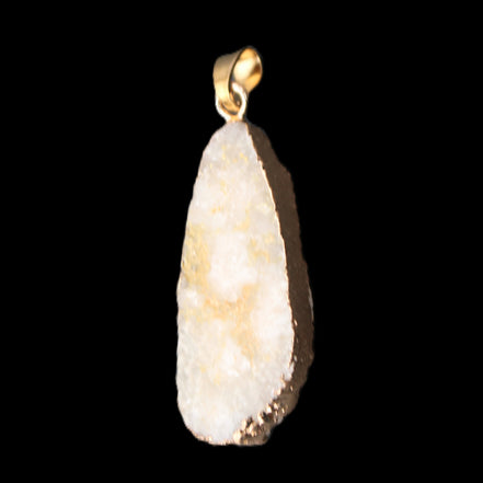 Quartz geode pendant 15-36mm 7g