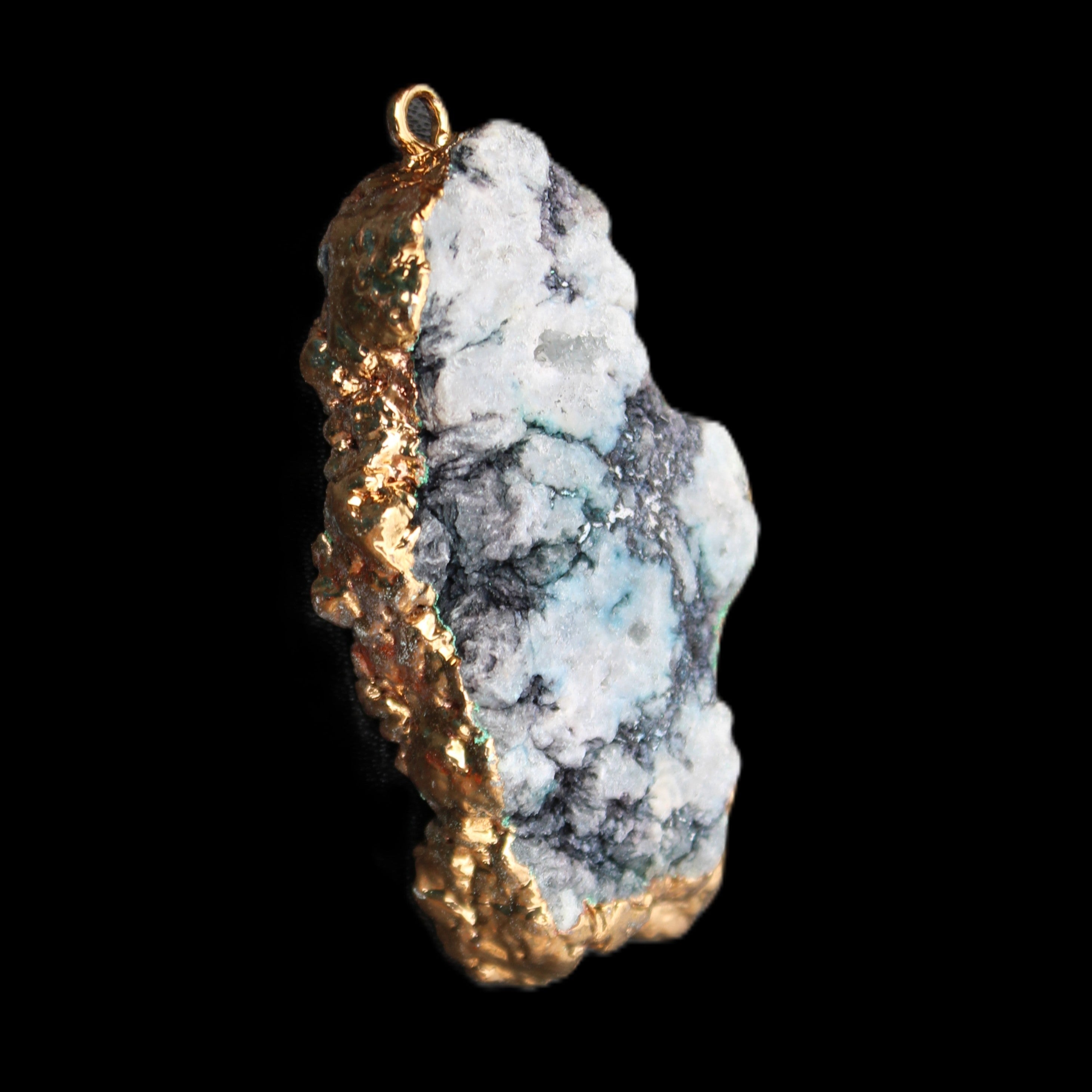 Quartz geode pendant 25-46mm 14g in sunlight - Rocks and Things Store