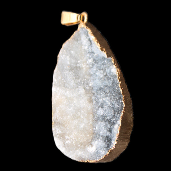 Quartz geode pendant 25-44mm 14g in sunlight - Rocks and Things Store