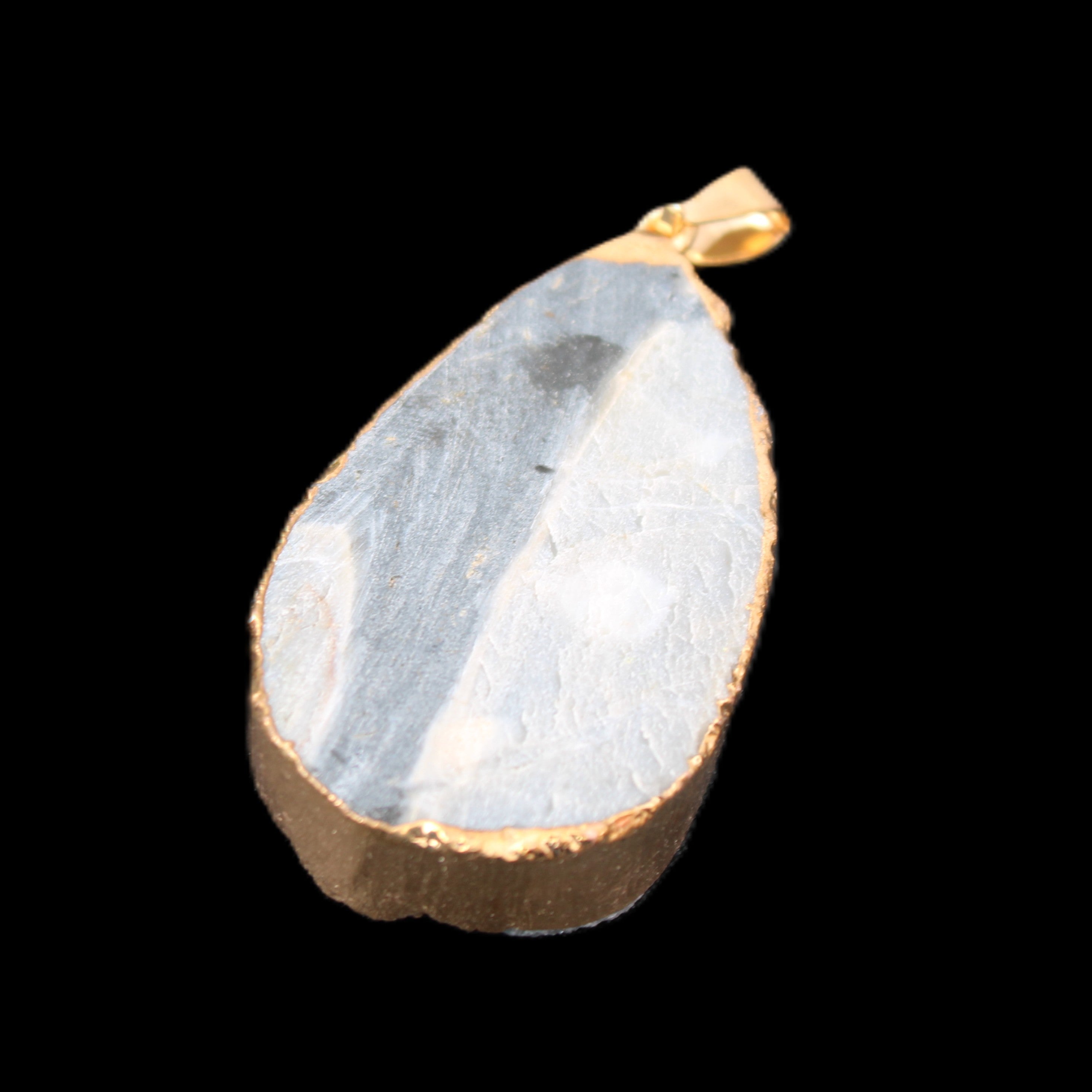 Quartz geode pendant 25-44mm 14g in sunlight - Rocks and Things Store