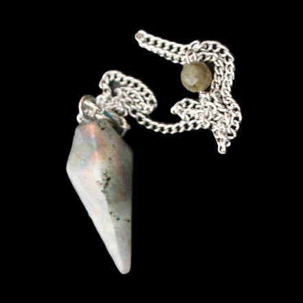Labradorite pendulum 32mm 9g in sunlight - Rocks and Things Store